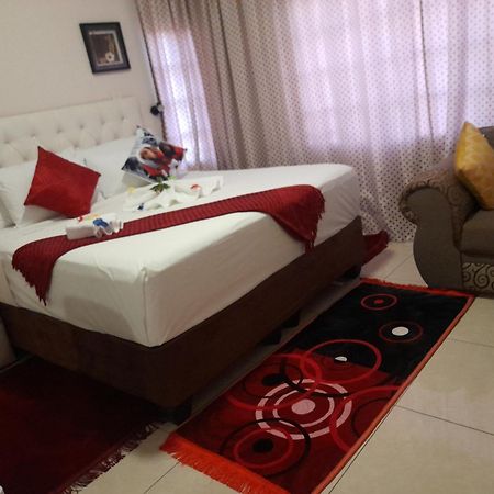 Rest & Digest Bed & Breakfast Serowe Exterior photo